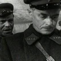 Кадр из фильма "Живые и мертвые"