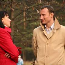 Евгения Свиридова и Анатолий Белый на съемках сериала "Одна семья"