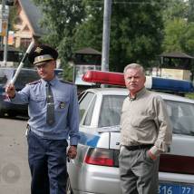 Дмитрий Харатьян и Сергей Никоненко в фильме "Встречная полоса"