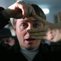 Сергей Безруков на съемках фильма "Каникулы строгого режима"