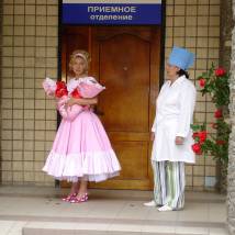Ольга Юрасова на съемках сериала "Красиво жить не запретишь" (© фото: Нонна Агаджанова)