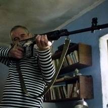 Сергей Гармаш на съемках фильма "Прячься"