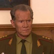Михаил Жигалов в фильме "Десантный батя"