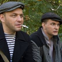 Денис Беспалый и Евгений Юхновец на съемках фильма "Разведчики. Война после войны"