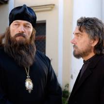 Юрий Цурило и Сергей Маковецкий на съемках фильма "Поп"