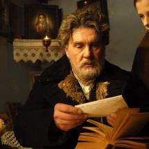 Сергей Маковецкий и Елизавета Арзамасова на съемках фильма "Поп"