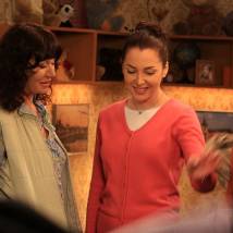 Вера Бабичева и Евгения Чиркова на съемках сериала "Обручальное кольцо"