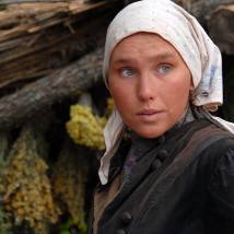 Дарья Екамасова на съемках фильма "Жила-была одна баба"