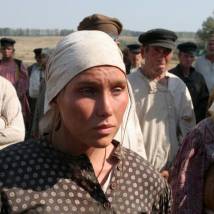 Дарья Екамасова на съемках фильма "Жила-была одна баба"