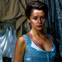 Оксана Фандера в фильме "Огни притона"
