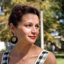 Оксана Фандера в фильме "Огни притона"