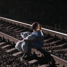 Полина Плучек в фильме "Волчок" (©Влад Яковлев)