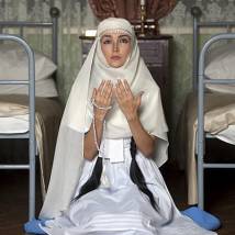 Алена Созинова на съемках сериала "Институт благородных девиц"