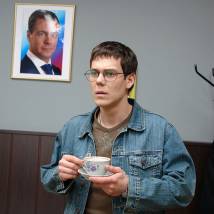 Михаил Шкловский на съемках сериала "А счастье где-то рядом"