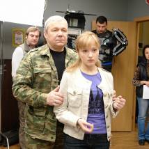 Татьяна Полосина и Василий Мищенко на съемках сериала "А счастье где-то рядом"
