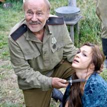 Людмила Загорская на съемках сериала "Вчера закончилась война"