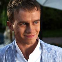 Алексей Бардуков в фильме "Клуб счастья"