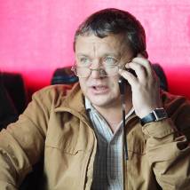Сергей Габриэлян на съемках сериала "Охраняемые лица"