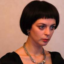 Кристина Кузьмина в фильме "Дом на обочине"