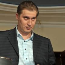 Яков Кучеревский на съемках фильма "Бабло"
