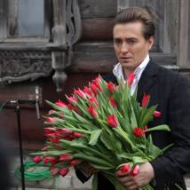 Сергей Безруков на съемках фильма "Мамы"