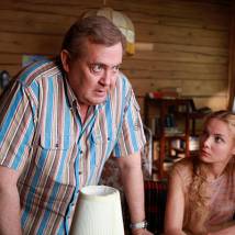 Юрий Стоянов и Татьяна Арнтгольц в сериале "Ласточкино гнездо"