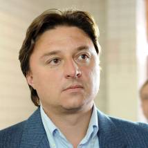 Максим Лагашкин на съемках сериала "Однолюбы"