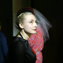 Оксана Акиньшина на съемках фильма "8 первых свиданий"