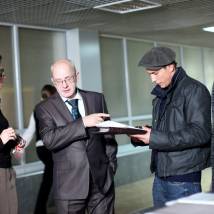 Дмитрий Поднозов, Анастасия Меськова, Павел Прилучный и Иван Охлобыстин на съемках сериала "Метод Фрейда"