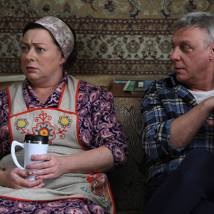 Мария Аронова и Александр Половцев на съемках сериала "Восьмидесятые"