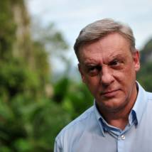 Александр Половцев на съемках фильма "Джунгли"
