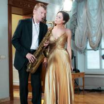 Алексей Серебряков и Елена Лядова на съемках фильма "Соло на саксофоне"
