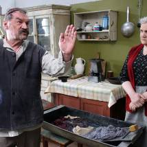 Петр Зайченко и Людмила Давыдована съемках сериала "Марьина Роща"