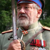 Богдан Ступка на съемках фильма "ПодпоручикЪ РомашовЪ"