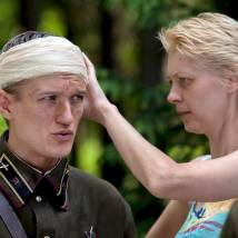 Анатолий Руденко на съемках сериала "Разведчицы"