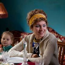 Анастасия Балякина на съемках сериала "Бедные родственники"
