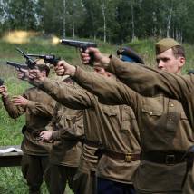 На съемках фильма "Истребители"