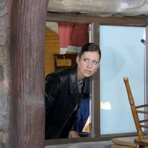 Анна Ковальчук на съемках сериала "Тайны следствия 13"