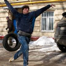 На съемках фильма "Не женское дело"