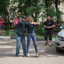 На съемках фильма "Не женское дело"