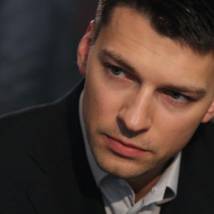 Даниил Страхов на съемках сериала "Генералы против генералов"