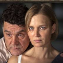 Наталия Вдовина и Сергей Маковецкий в сериале "Две зимы и три лета"