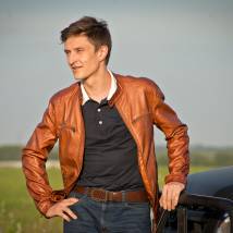 Юрий Чурсин на съемках сериала "Степные волки"