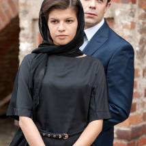 Агния Кузнецова и Артем Осипов на съемках сериала "Соблазн"