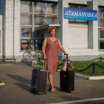 Евгения Дмитриева на съемках фильма "Виолетта из Атамановки"