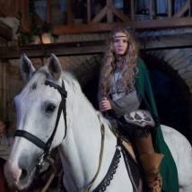 Полина Филоненко на съемках сериала "Все могут короли"
