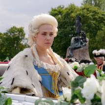 Юлия Снигирь на съемках сериала "Великая"