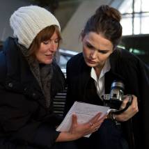 Ольга Доброва-Куликова и Елизавета Боярская на съемках сериала "Долгий путь домой"