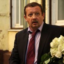 Леонид Громов в сериале "Медсестра"