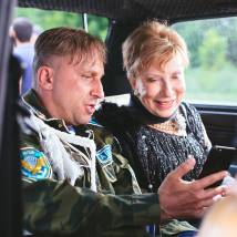 Дмитрий Нагиев и Инна Чурикова на съемках фильма "Самый лучший день"